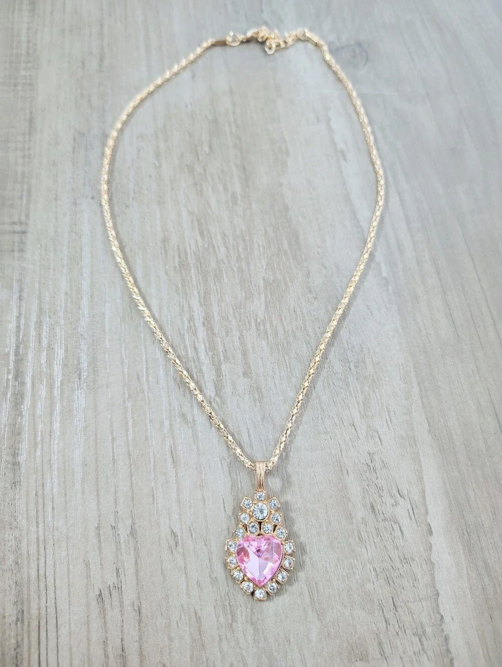 Pink Heart Crystal Pendant Necklace NWOT